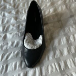 Easy Spirit Elegant Black Heels